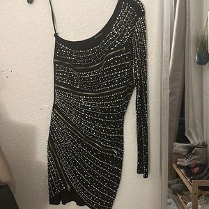 Beautiful one arm diamond studded dress perfect for date night, or birthday,